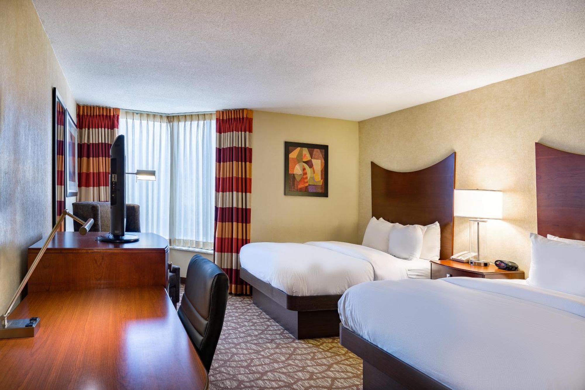 Doubletree By Hilton Johnson City Extérieur photo