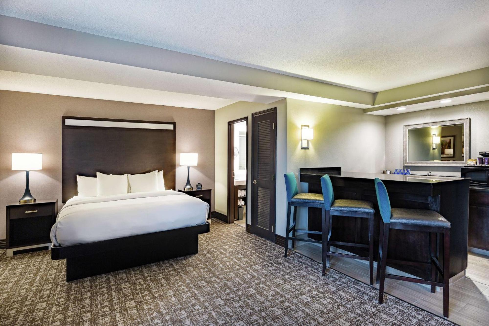 Doubletree By Hilton Johnson City Extérieur photo