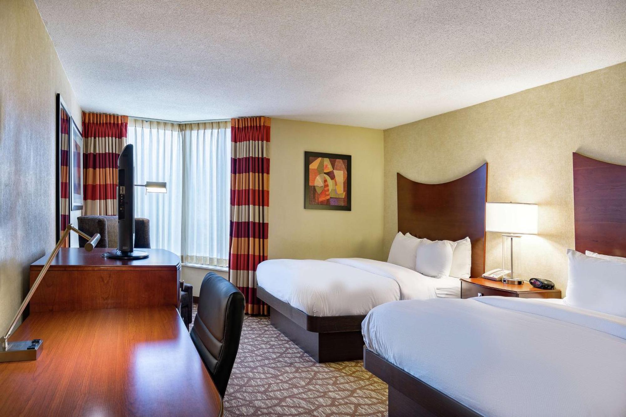 Doubletree By Hilton Johnson City Extérieur photo