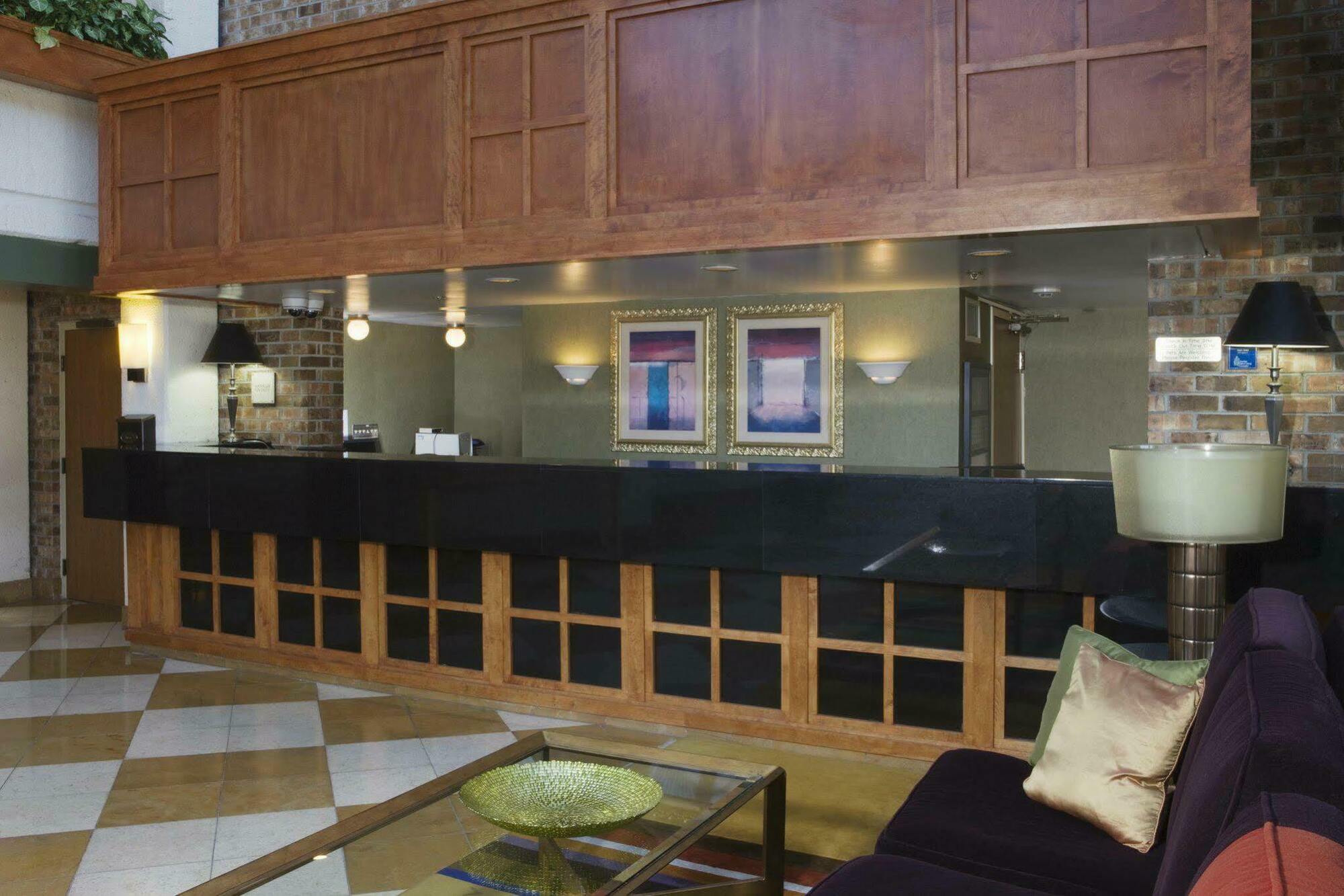 Doubletree By Hilton Johnson City Extérieur photo