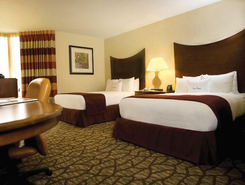 Doubletree By Hilton Johnson City Extérieur photo